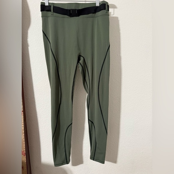 SOLID & STRIPED Pants - Bandier SOLID & STRIPED Olive Leggings with Black Details